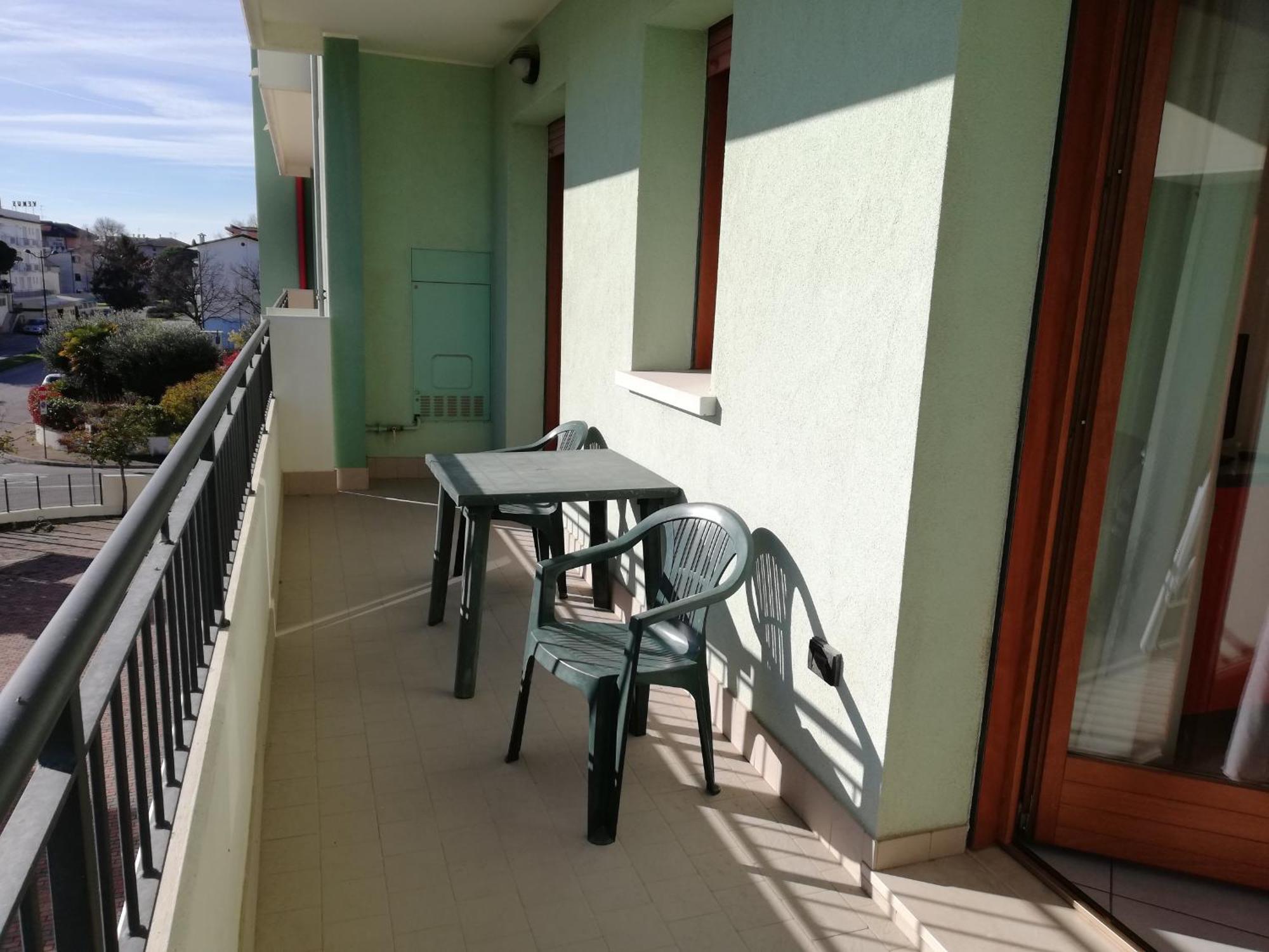 Residence Roberta Con Piscina - Agenzia Cocal Caorle Buitenkant foto